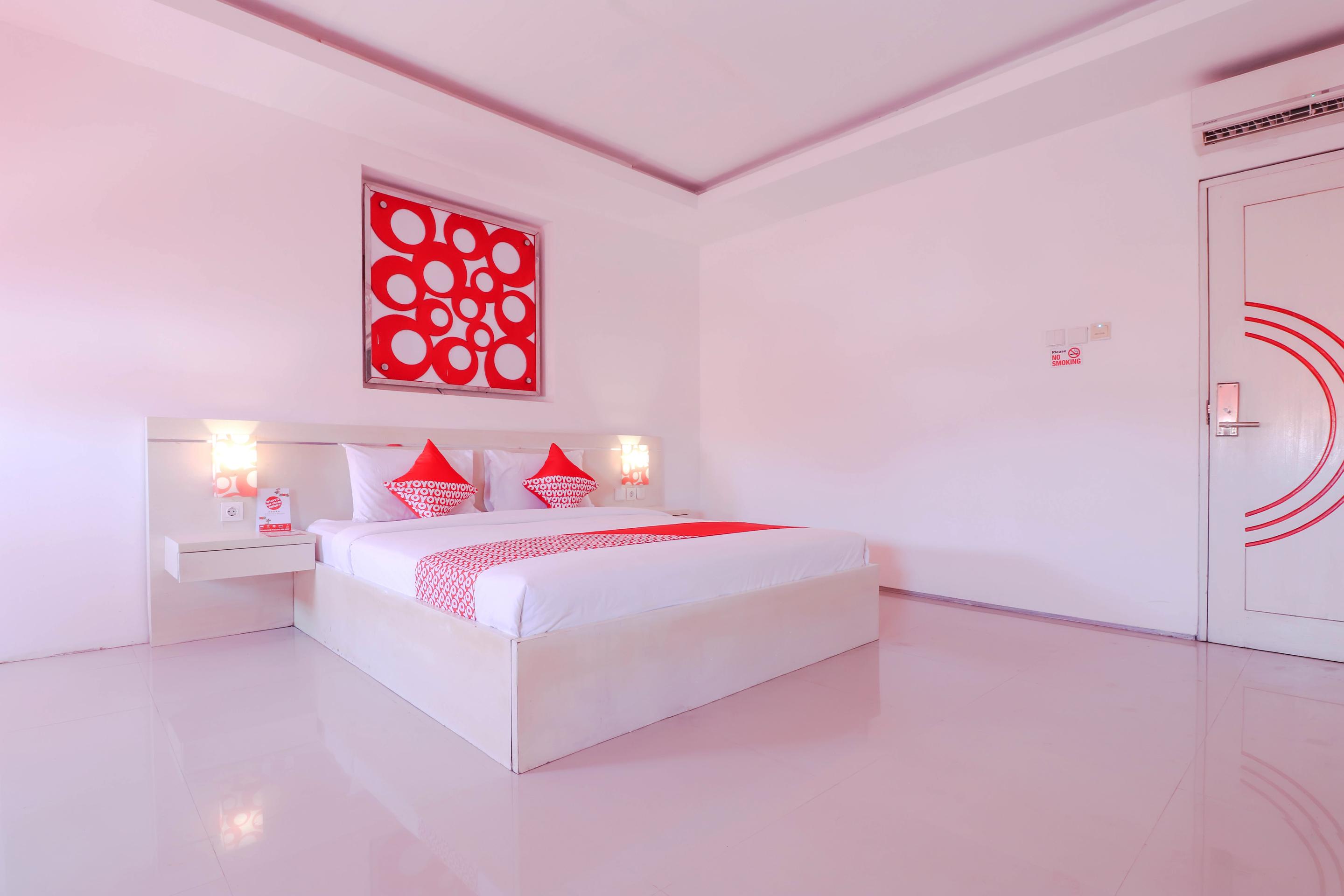 Oyo 1489 Simona Hotel Kerobokan Eksteriør bilde