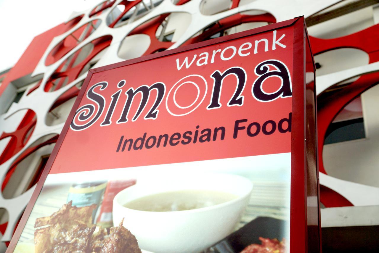 Oyo 1489 Simona Hotel Kerobokan Eksteriør bilde