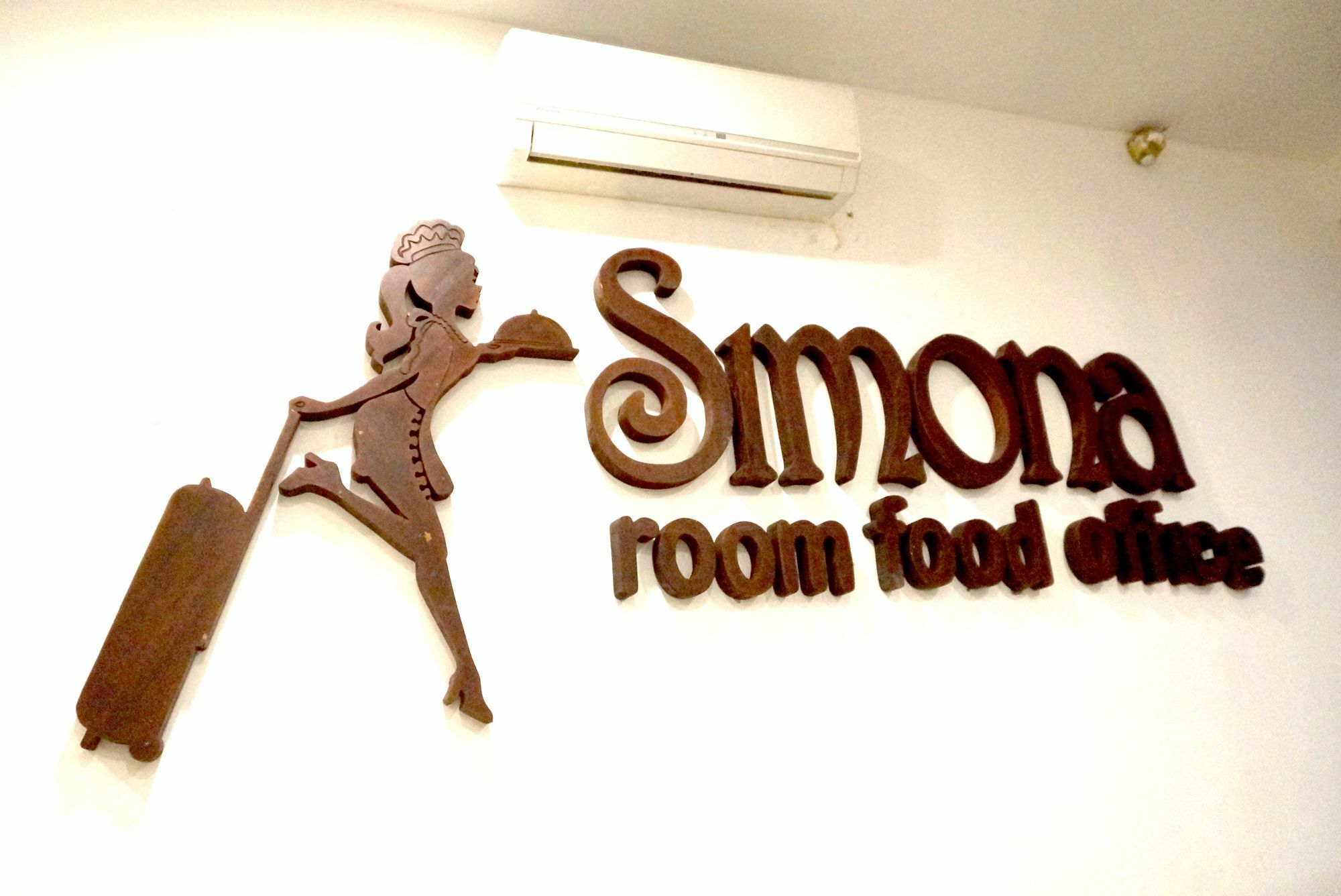 Oyo 1489 Simona Hotel Kerobokan Eksteriør bilde