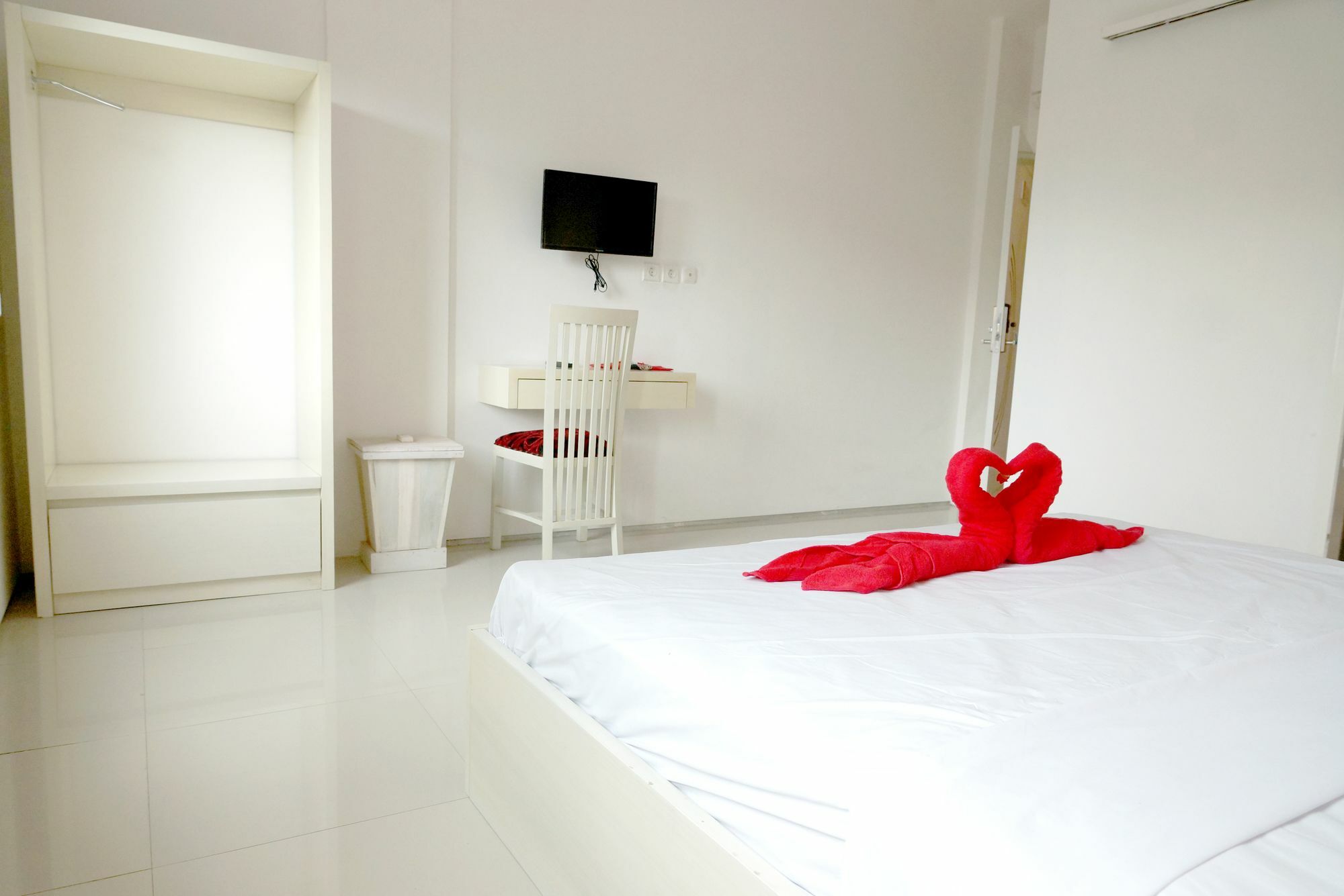 Oyo 1489 Simona Hotel Kerobokan Eksteriør bilde